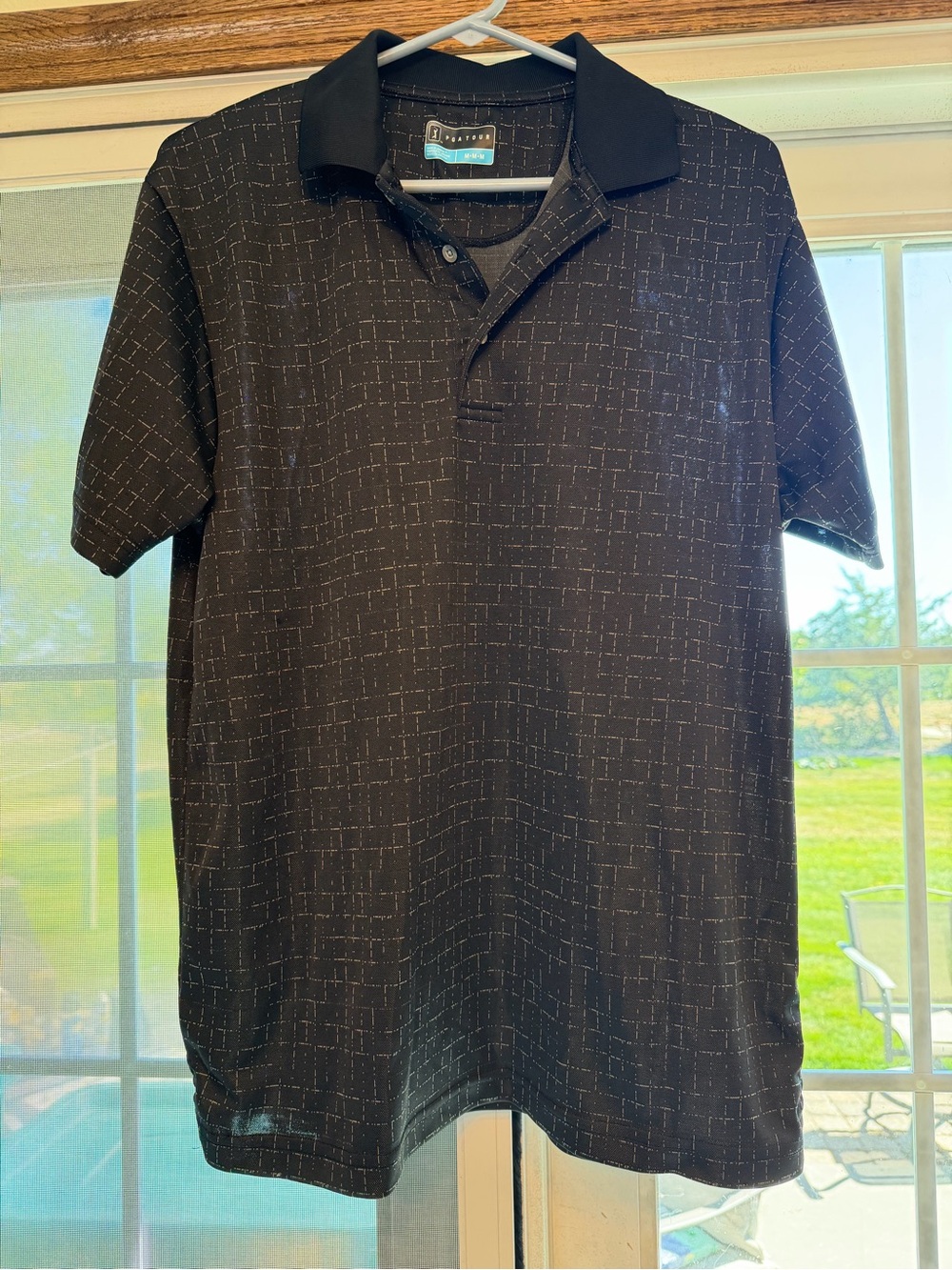 PGA tour Men’s Black Short-Sleeve Polo with Subtle Grid Print. Bin 76.